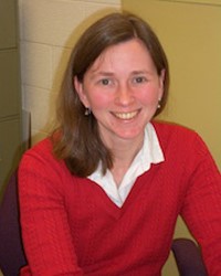 Photo of Jennifer Momsen